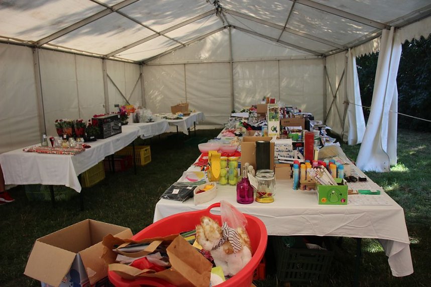 Feuerwehrfest mit Kindersachenbasar