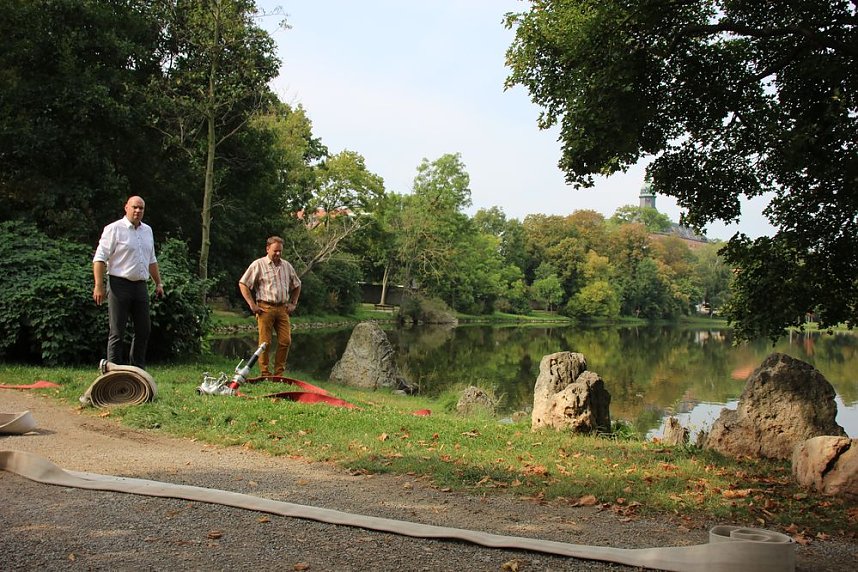 Schnelle und unkomplizierte Hilfe f&uuml;r den Parkteich