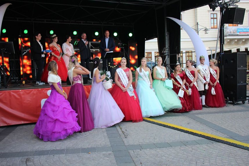 Erfolgreich ins Weinfest gestartet