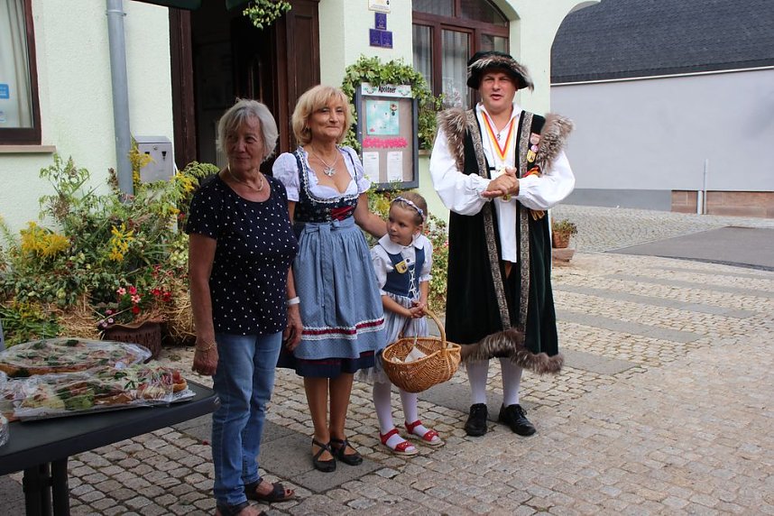 Hausm&auml;nner zogen durch die Kurstadt