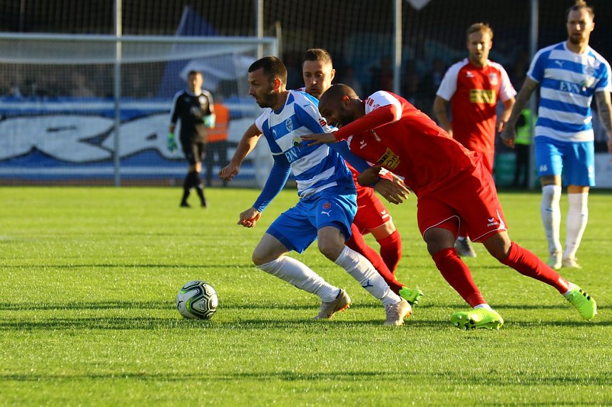 1:0 Wacker besiegt RWE