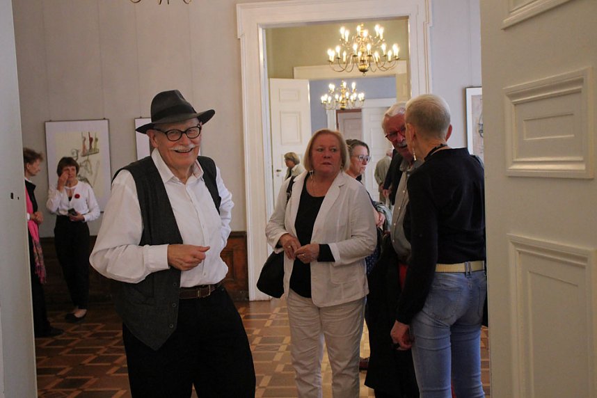 Bemerkenswerte Ausstellung er&ouml;ffnet