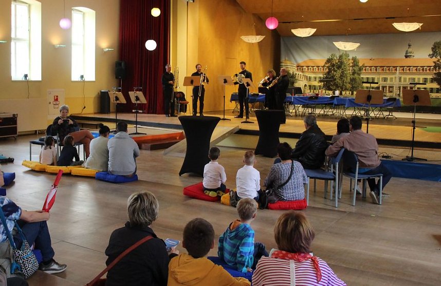 Musikalisches Fest f&uuml;r Gro&szlig; und Klein