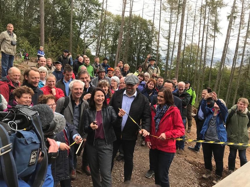 Einweihung H&auml;ngeseilbr&uuml;cke