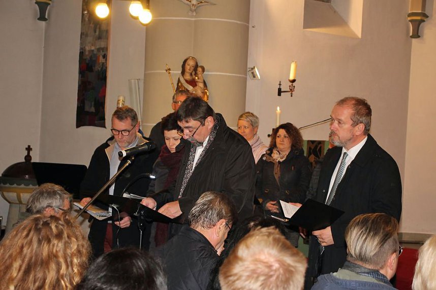 Friedensgebet mit Friedensmarsch