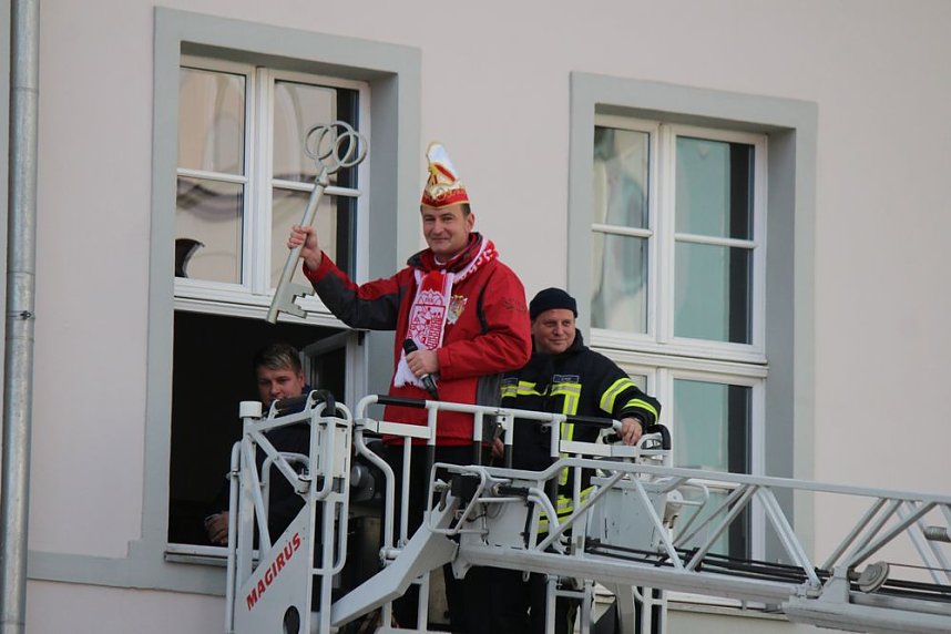 Nach Umzug Rathausschl&uuml;ssel erobert?