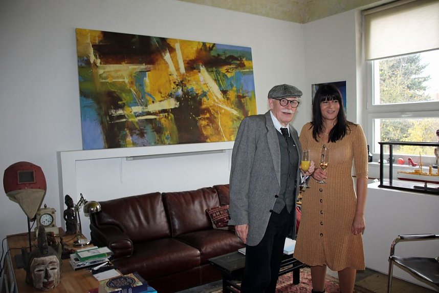 Dem Meister ein St&auml;ndchen gebracht