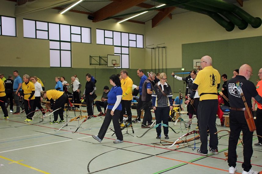 10. Adventsturnier im Bogenschie&szlig;en gut besetzt