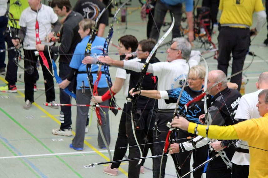 10. Adventsturnier im Bogenschie&szlig;en gut besetzt