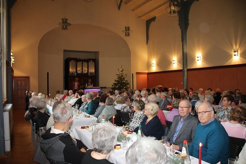 Ansturm auf die Seniorenweihnachtsfeier