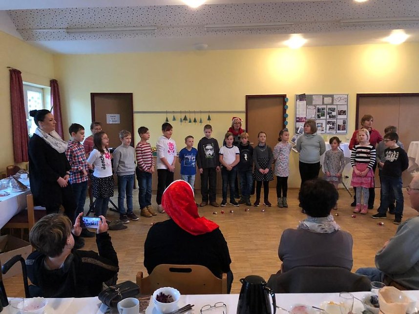 Kommunikatives Fr&uuml;hst&uuml;ck mit Weihnachtsprogramm