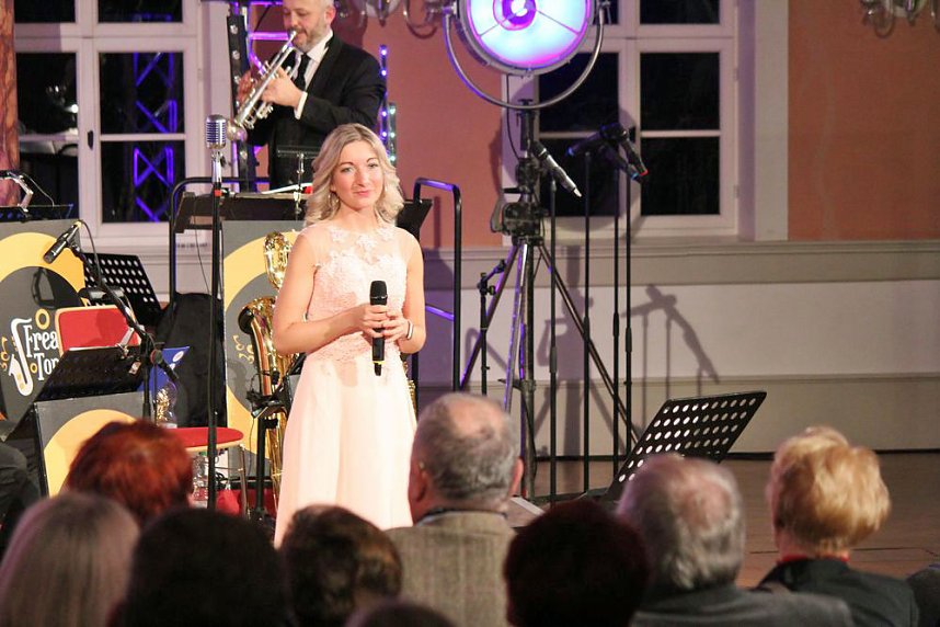 Mit Freaky Tones wieder beschwingt in die Weihnacht