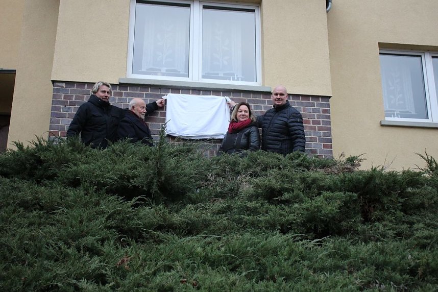 Gedenktafel wurde enth&uuml;llt