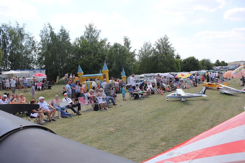 Vereinsregisternummer 1/1990 � Aeroclub Hans Grade e. V.