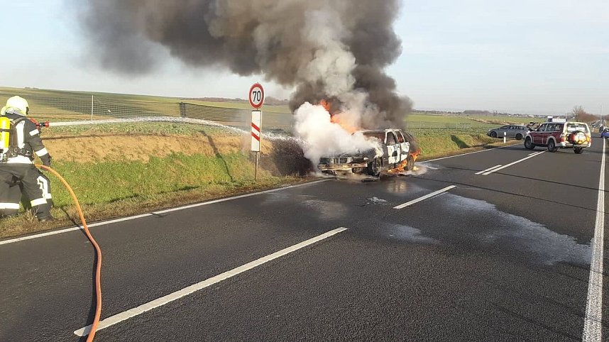 Fahrzeugbrand bei Bad Frankenhausen