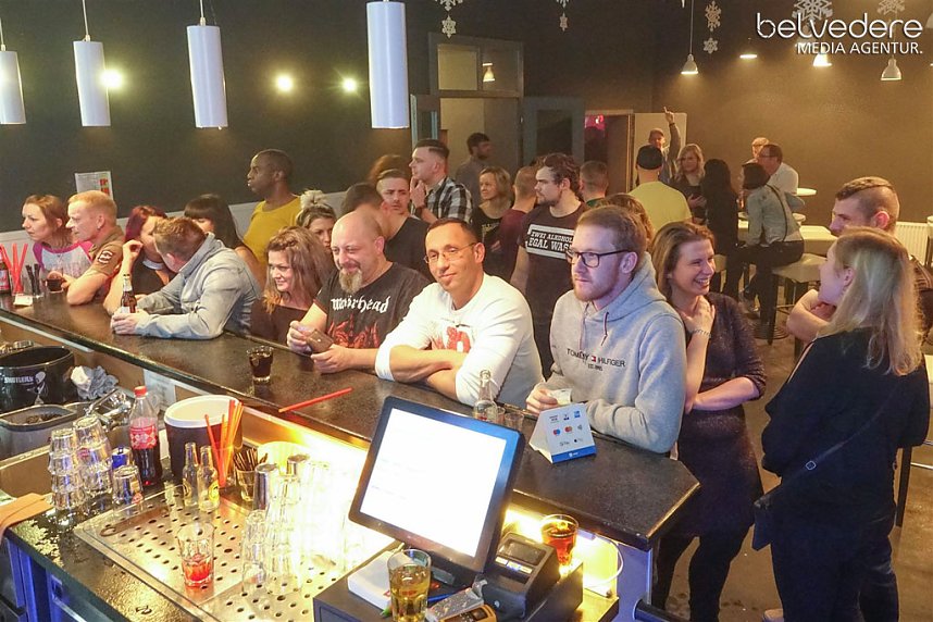 Party im Jugendclubhaus in Nordhausen - der Samstag