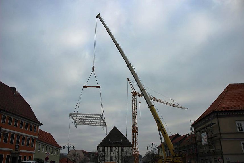 Dachger&uuml;st wird aufgesetzt