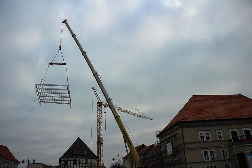Dachger&uuml;st wird aufgesetzt