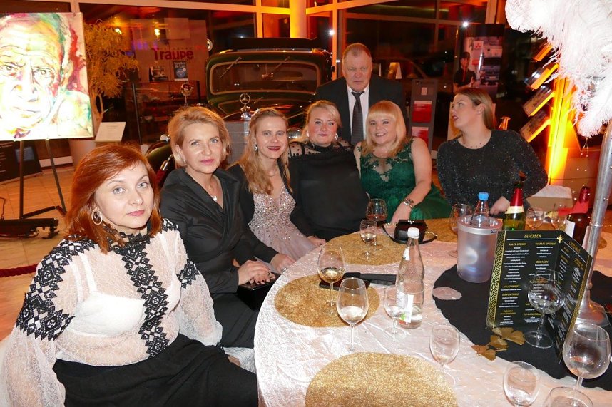 24. &Auml;rzte- Apothekerball