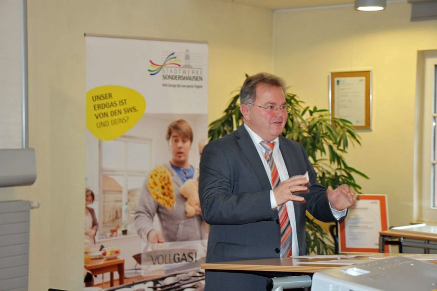 G&uuml;tezertifikate f&uuml;r Technisches Sicherheitsmanagement &uuml;bergeben