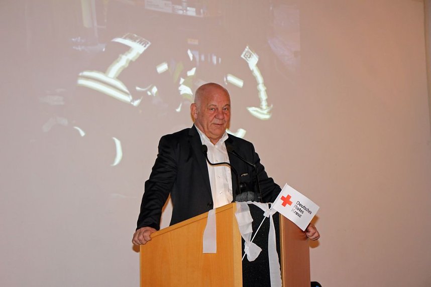 Pr&uuml;fung als Sanit&auml;ter bestanden