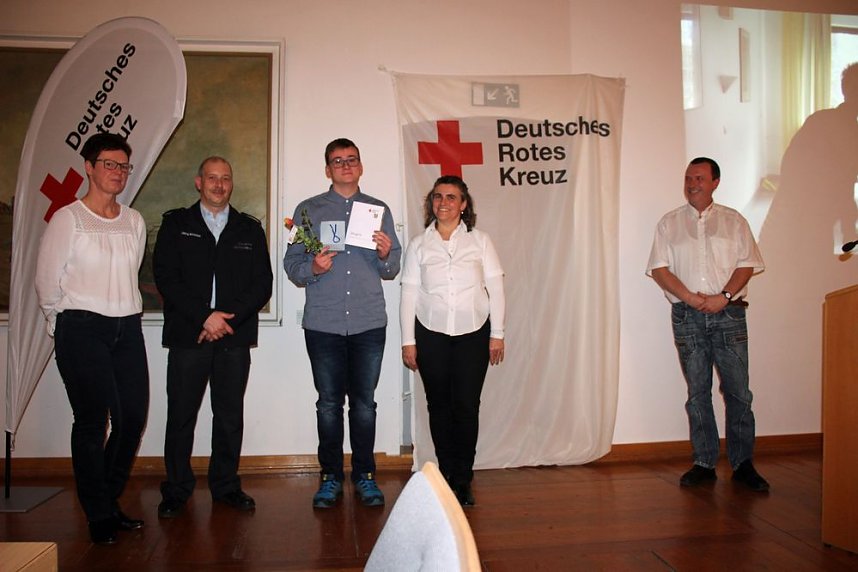 Pr&uuml;fung als Sanit&auml;ter bestanden