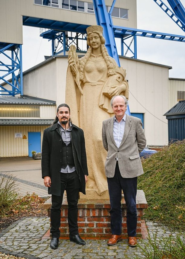 Einfahrt ins Bergwerks Sondershausen:...