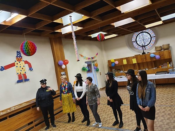 "Kontakt feierte Fasching "