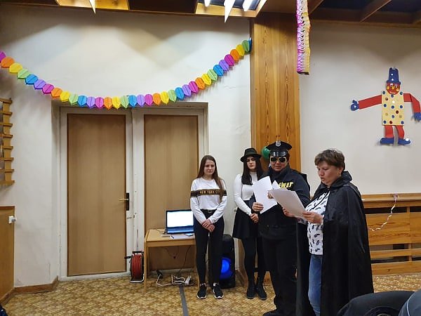 "Kontakt feierte Fasching "