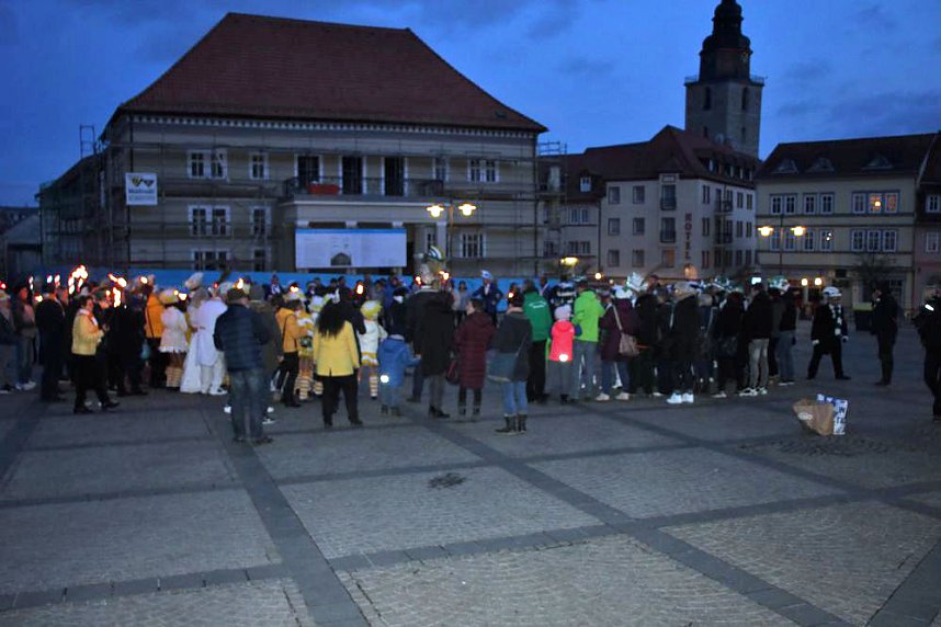 Nubbel den Flammen &uuml;bergeben