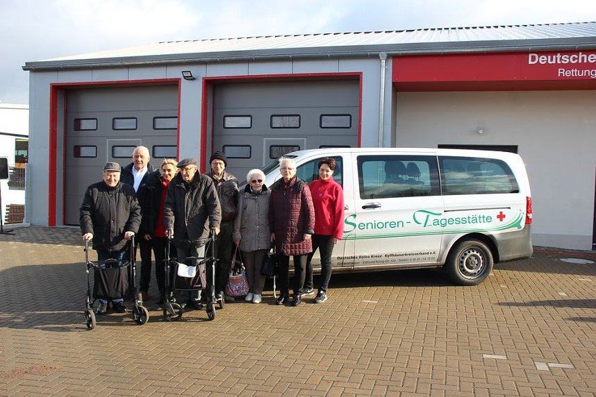 Neue Rettungswache &uuml;bergeben