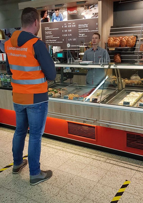 Nicht &uuml;berall wird Allgemeinverf&uuml;gung eingehalten