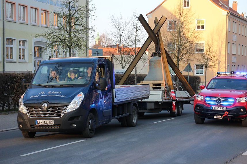 Ged&auml;chtnisglocke aufgestellt