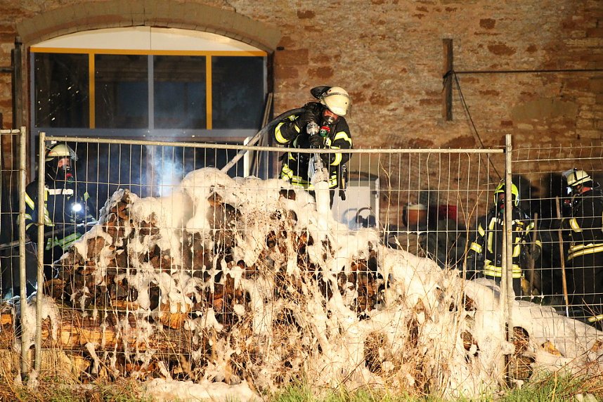 Unklarer Brand gemeldet