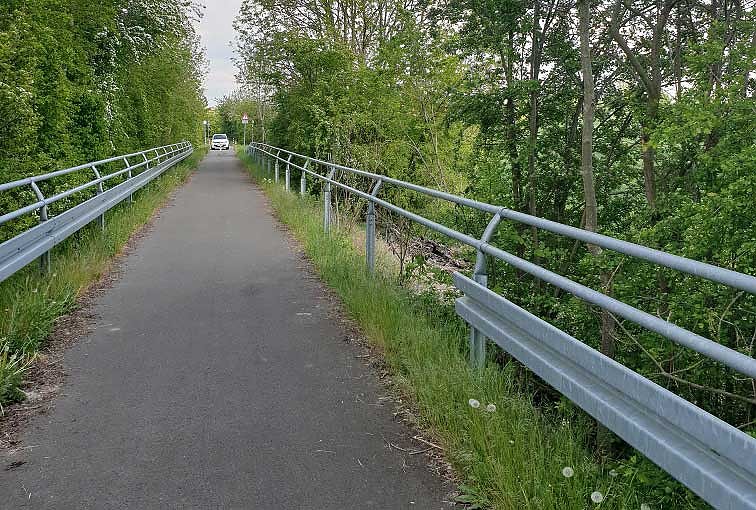 Diebstahl am Unstrut Werra-Radweg kurz vor Rockensu&szlig;ra