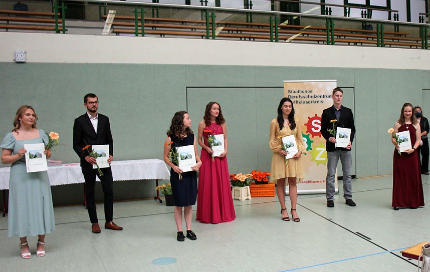 Eine unvergessliche Zeugnis&uuml;bergabe im SBZ