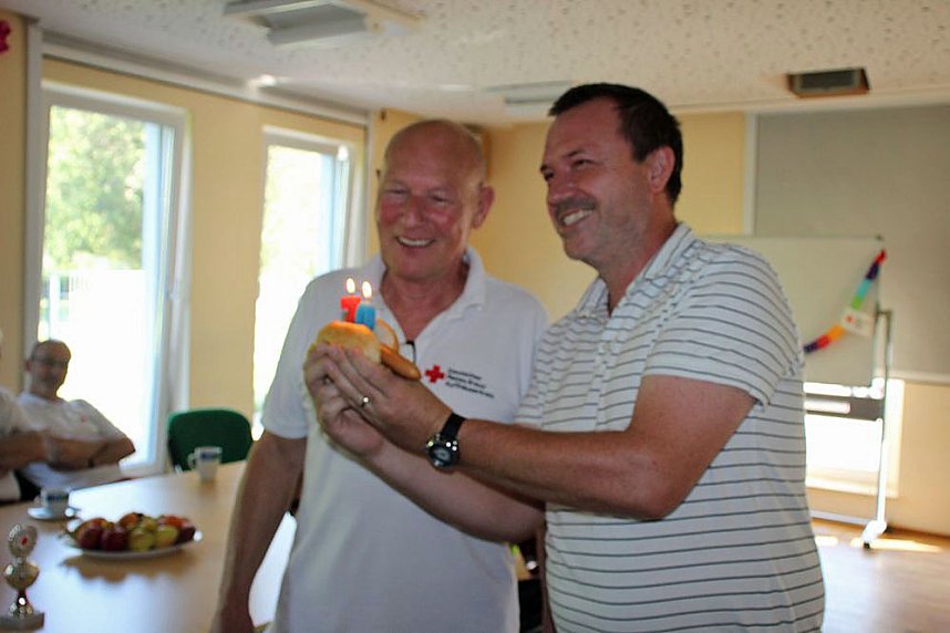 70 Jahre jung und weiter im DRK aktiv