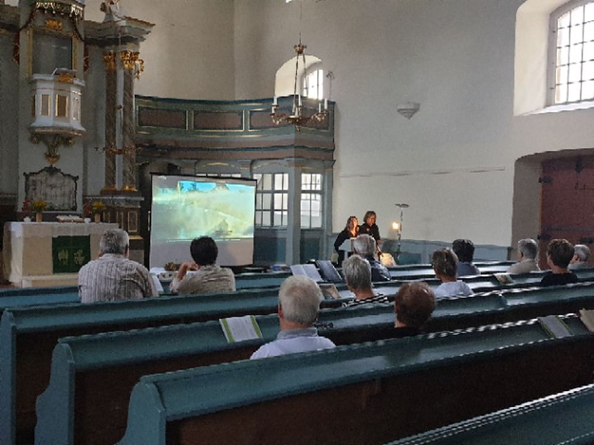 Als bliebe die Wurzel im Boden