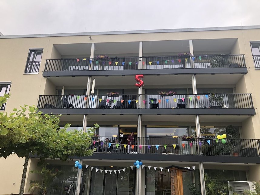 F&uuml;nften Geburtstag gefeiert