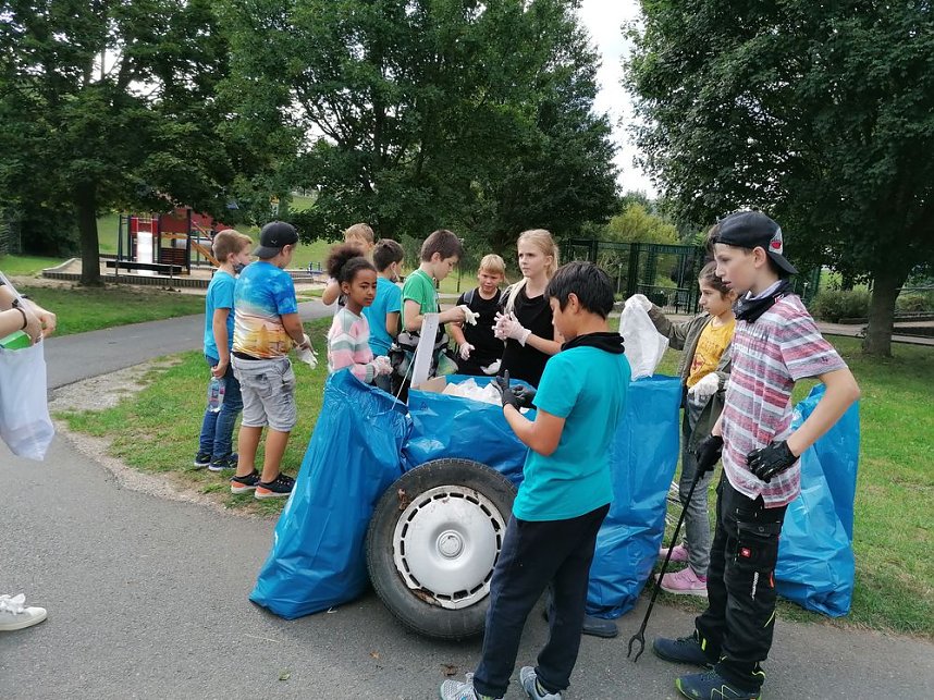 Josephine Matuszewski & Lisa Hense
