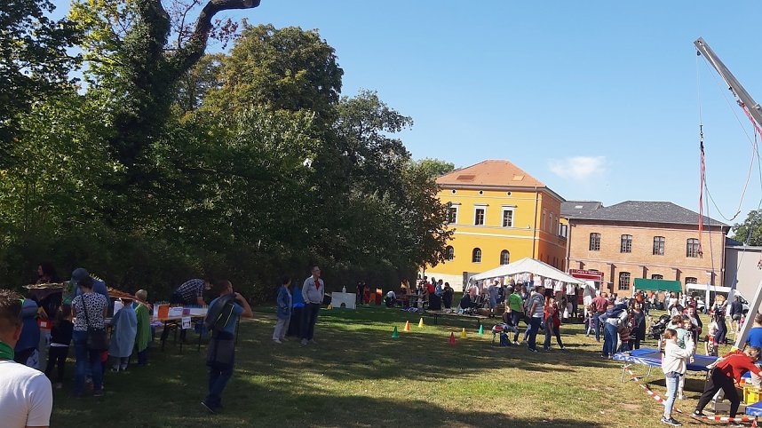 Kinderfest auf der Theaterwiese