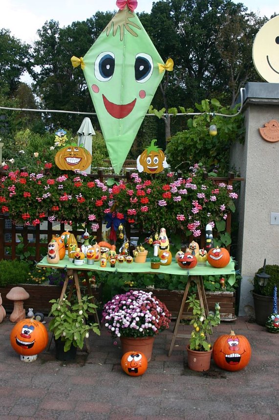 K&uuml;rbisse &uuml;ber K&uuml;rbisse