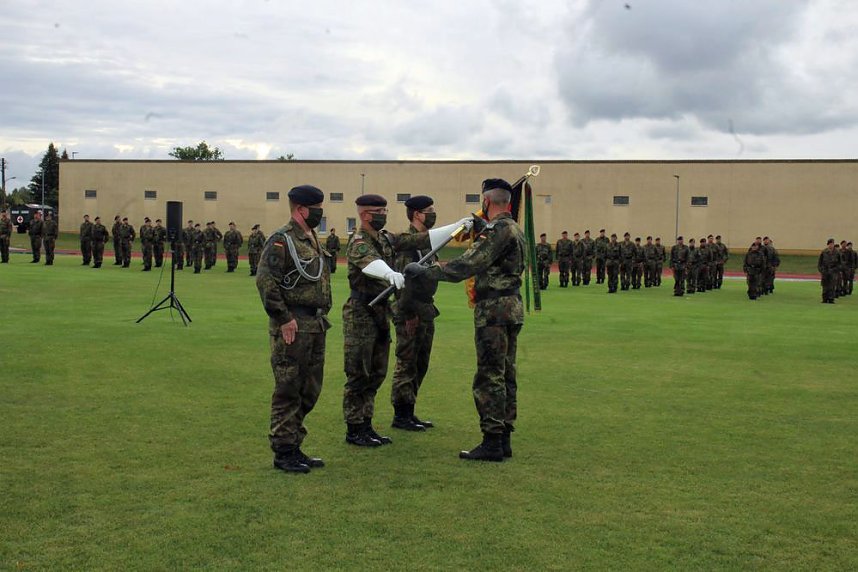 K&uuml;rzeste Kommandeurszeit der Bundeswehr