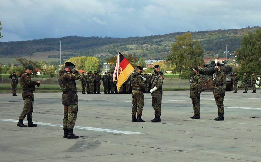 Kommandeurswechsel beim Panzerbataillon 393 "Th&uuml;ringer L&ouml;we" in der Kyffh&auml;user Kaserne Bad Frankenhausen statt....