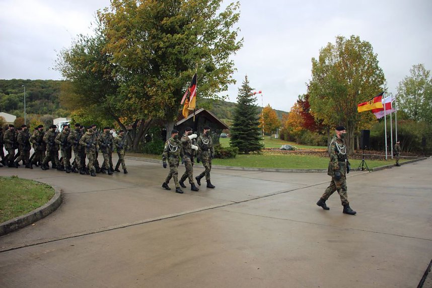 Kommandeurswechsel beim Panzerbataillon 393 "Th&uuml;ringer L&ouml;we" in der Kyffh&auml;user Kaserne Bad Frankenhausen statt....
