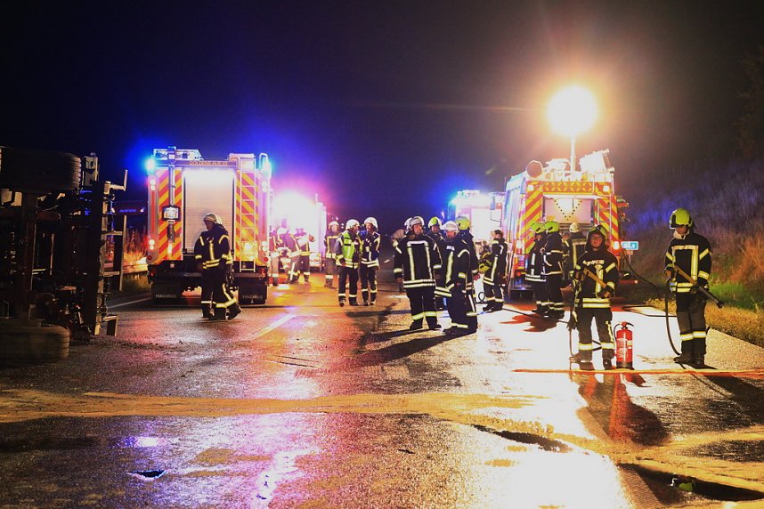 LKW-Unfall auf der A 38