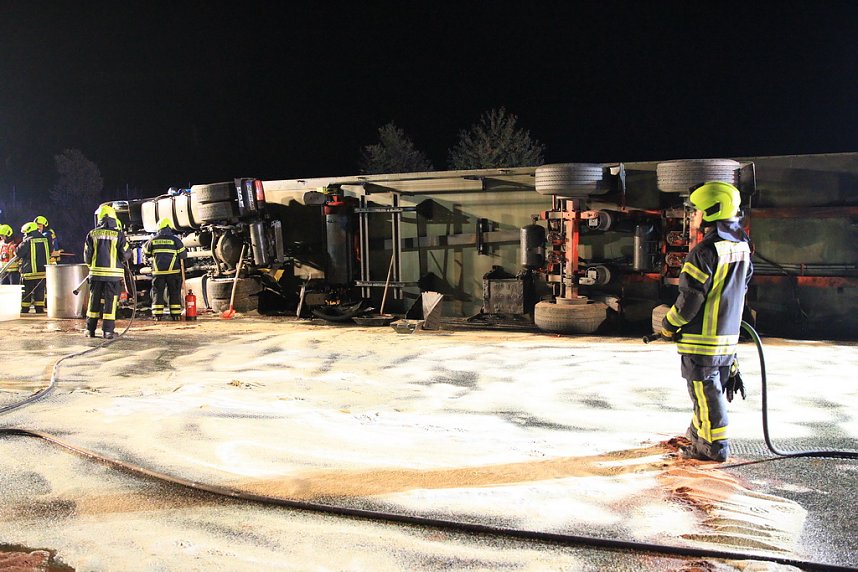 LKW-Unfall auf der A 38