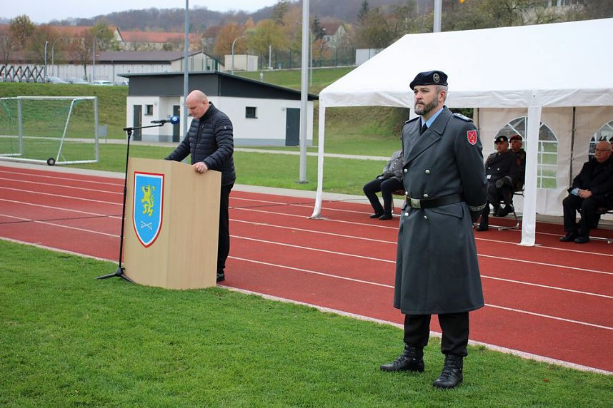 Vereidigung an einem geschichtstr&auml;chtigen Tag der Bundeswehr