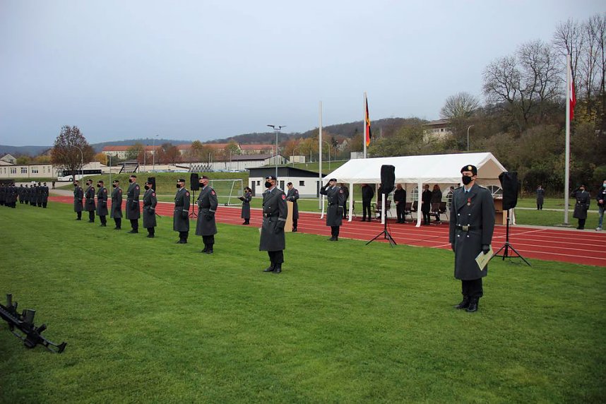 Vereidigung an einem geschichtstr&auml;chtigen Tag der Bundeswehr