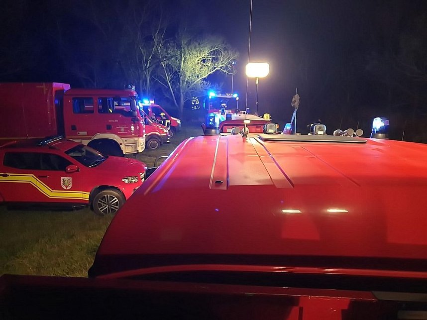 Gro&szlig;einsatz wegen Gew&auml;sserverunreinigung